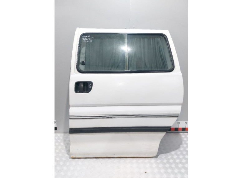 Ручка наружная сдвижной двери левой к Mitsubishi L400, 1998г.
