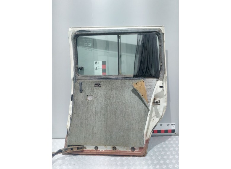 Дверь сдвижная правая к Дверь сдвижная правая к Mitsubishi L400 undefined г. L400