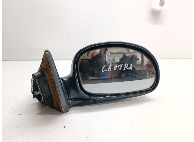 Зеркало наружное правое к Hyundai Lantra, 1997г.