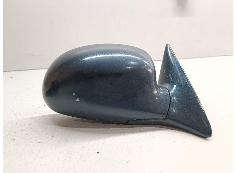 Зеркало наружное правое к Hyundai Lantra, 1997г.