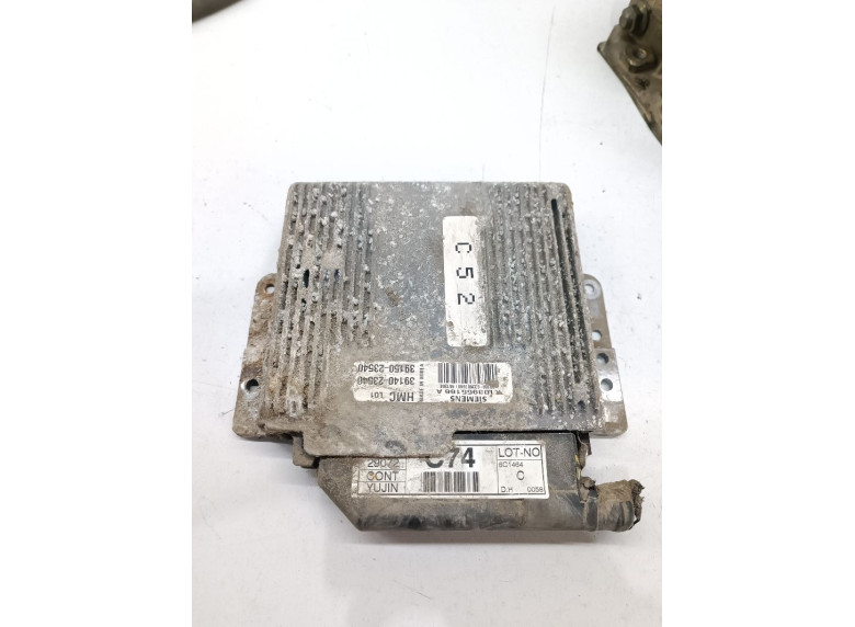 Блок управления двигателем к Hyundai Lantra