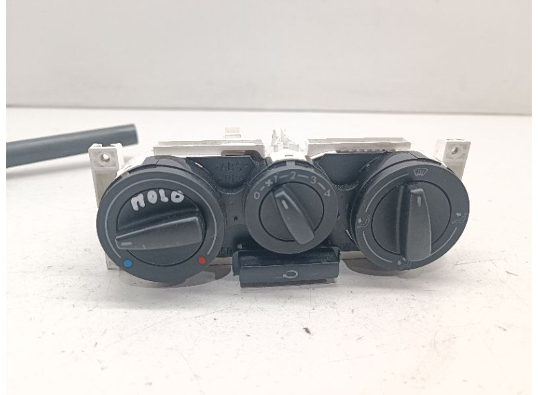 Блок управления печки/климат-контроля к Volkswagen Polo, 2000г.