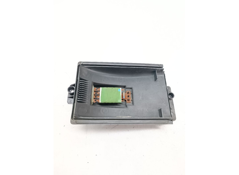 Сопротивление печки к Volkswagen Golf, 2002г.