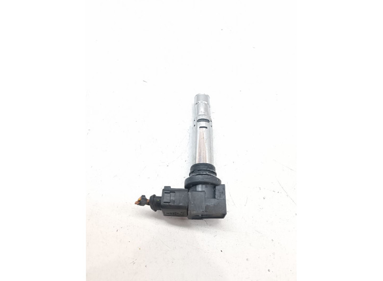 Катушка зажигания к Volkswagen Golf, 2006г.