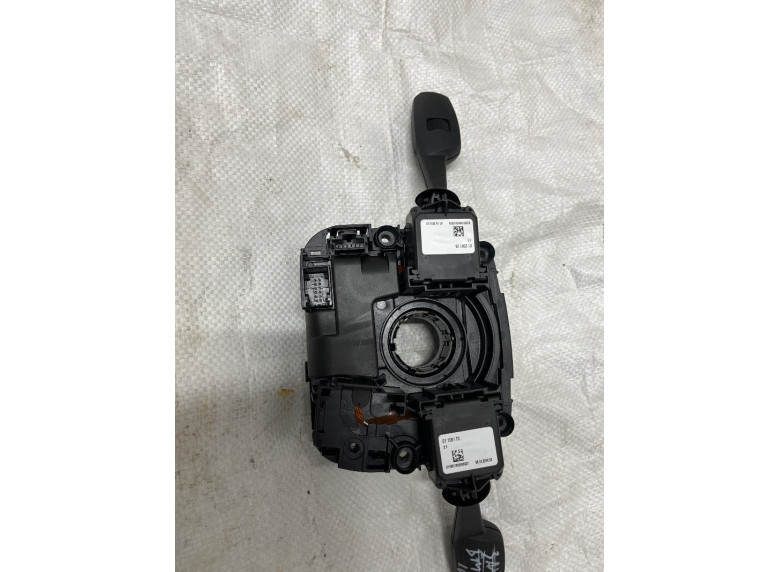 Переключатель подрулевой (стрекоза) к BMW 1 E87/E81/E82/E88, 2010г.