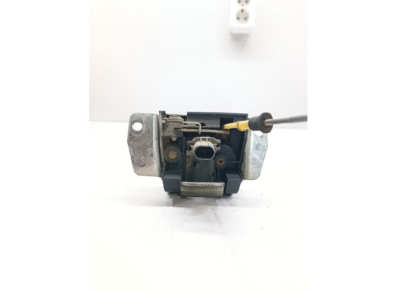 Замок багажника к Mercedes ML W163, 1999г.