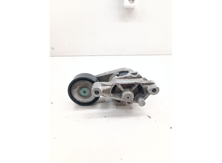 Натяжитель ремня генератора к Volkswagen Passat, 2008г.