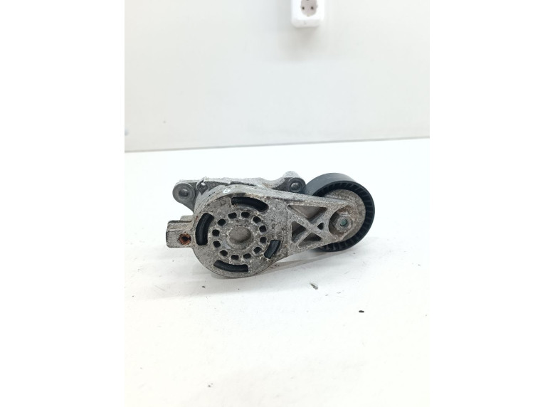 Натяжитель ремня генератора к Volkswagen Passat, 2008г.