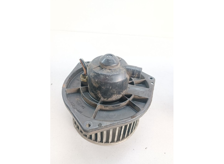 Моторчик печки к Nissan Maxima