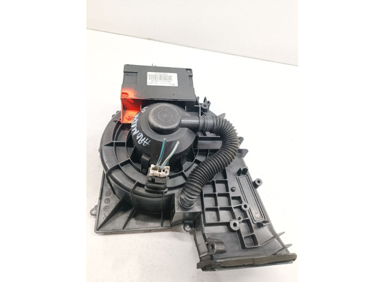 Моторчик печки к Nissan Almera