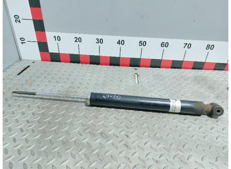 Амортизатор задний к Mercedes C W203, 2004г.