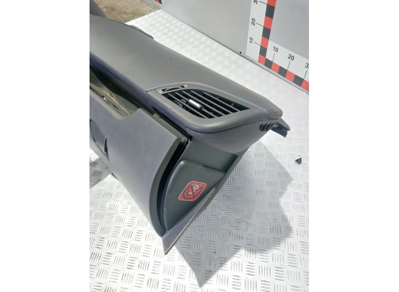 Панель передняя салона (торпедо) к Панель передняя салона (торпедо) к Peugeot 207 undefined г. 207