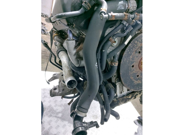 Патрубок радиатора к Volkswagen Touareg, 2004г.