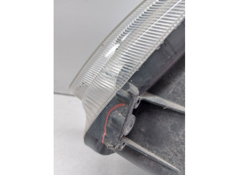 Фара правая к Фара правая к Skoda Superb undefined г. Superb