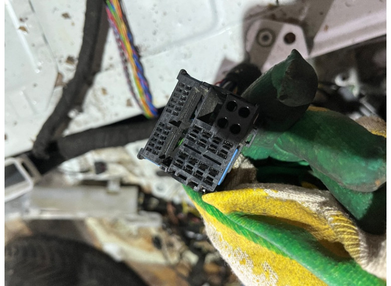 Разъем (фишка) проводки к BMW 3 F30/F31/GT F34, 2017г.