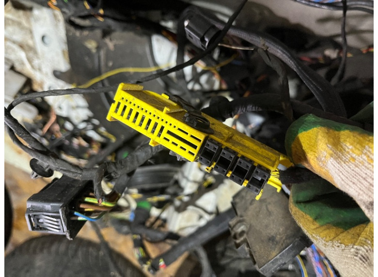 Разъем (фишка) проводки к BMW 3 F30/F31/GT F34, 2017г.