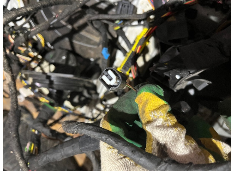 Разъем (фишка) проводки к BMW 3 F30/F31/GT F34, 2017г.