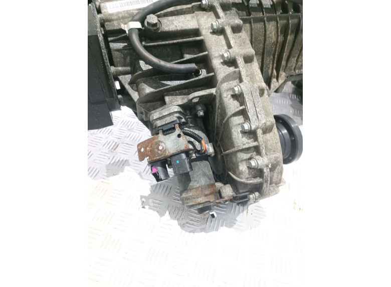 Раздаточная коробка к Volkswagen Touareg, 2004г.