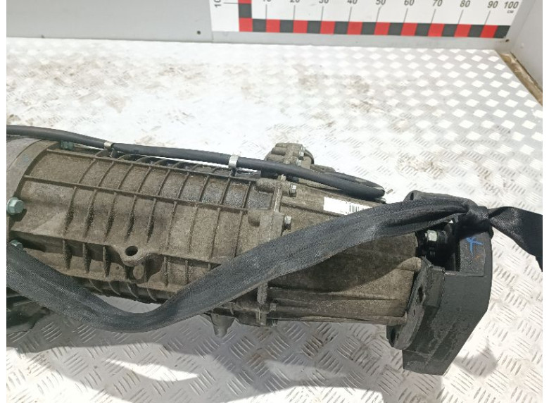 Раздаточная коробка к Volkswagen Touareg, 2004г.