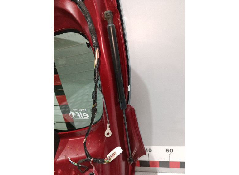 Амортизатор крышки багажника (3-5 двери) к Renault Sandero Stepway, 2018г.