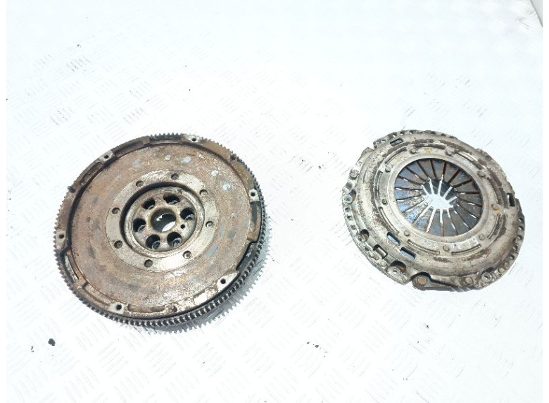 Комплект сцепления к Volkswagen Passat, 2007г.