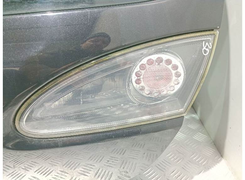 Фонарь крышки багажника правый к Seat Leon Cupra