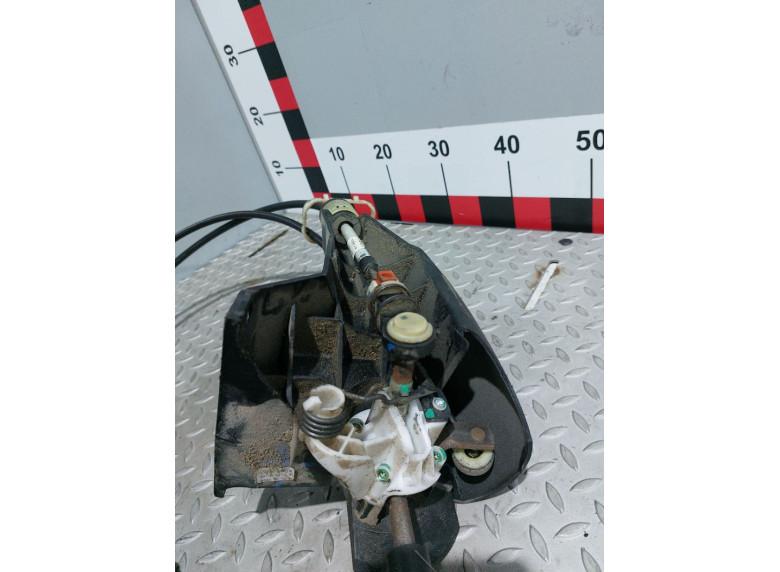 Кулиса к Opel Vivaro, 2004г.