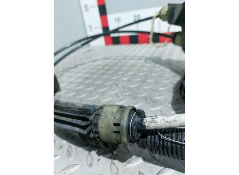 Кулиса к Opel Vivaro, 2004г.