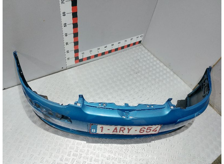 Бампер передний к Volkswagen Golf, 2005г.