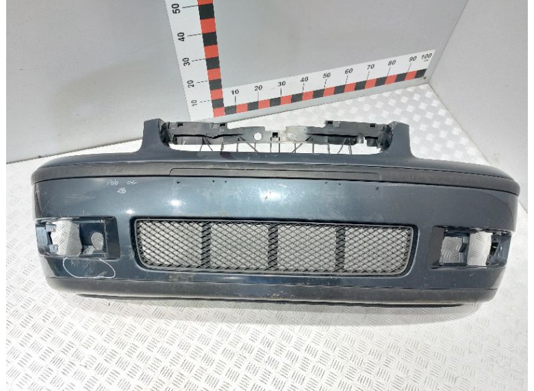 Бампер передний к Volkswagen Polo, 2001г.