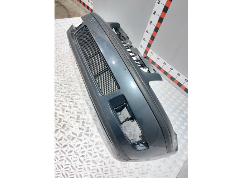 Бампер передний к Volkswagen Polo, 2001г.