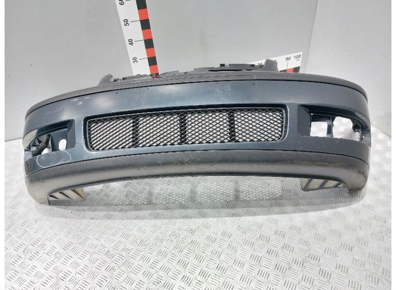 Бампер передний к Volkswagen Polo, 2001г.