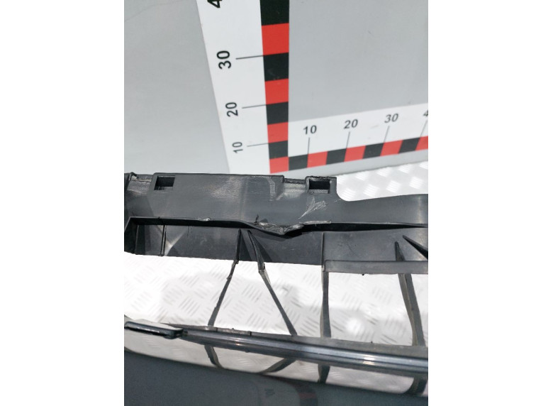 Бампер передний к Volkswagen Polo, 2001г.