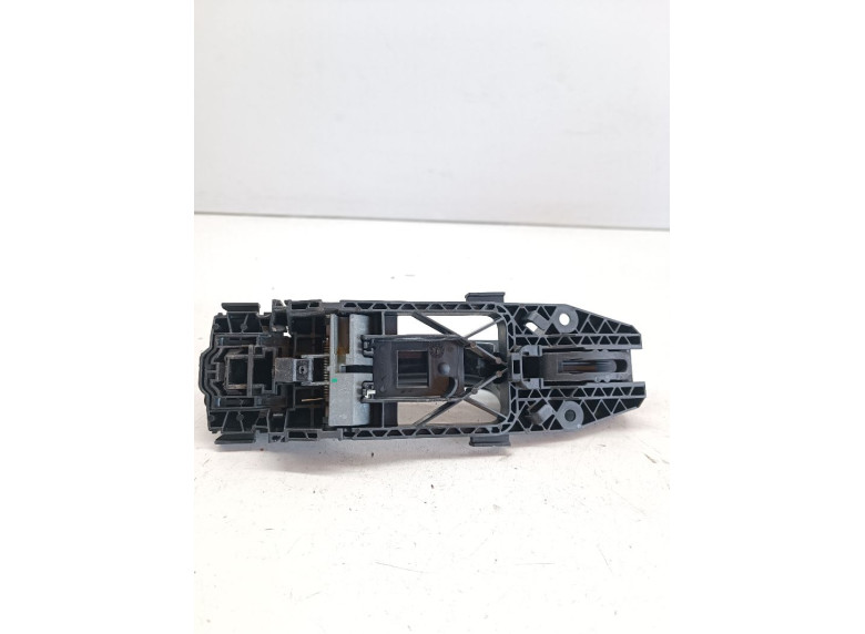 Ручка наружная задняя правая к Volkswagen Golf, 2010г.