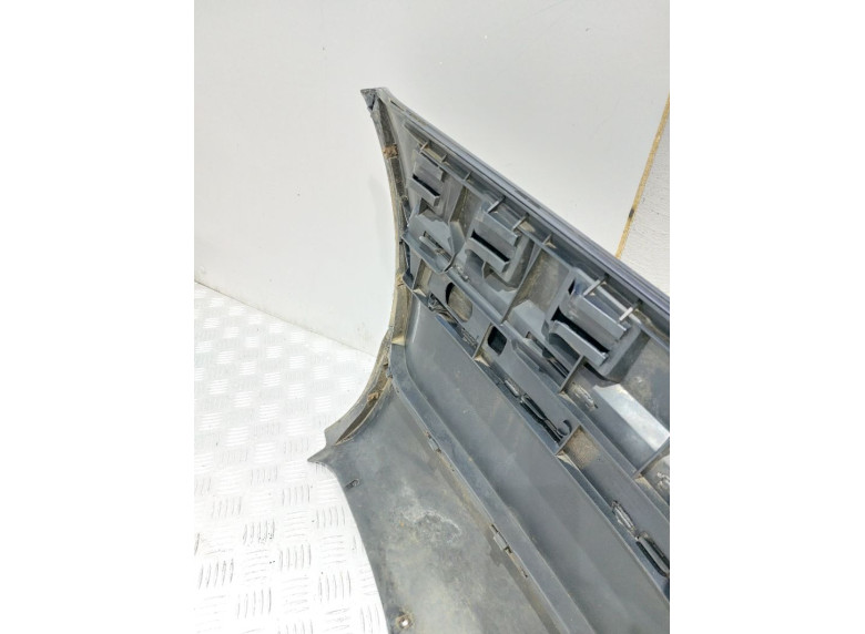 Бампер задний к Volkswagen Passat, 2002г.