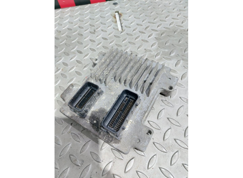 Блок управления двигателем к Opel Corsa, 2013г.