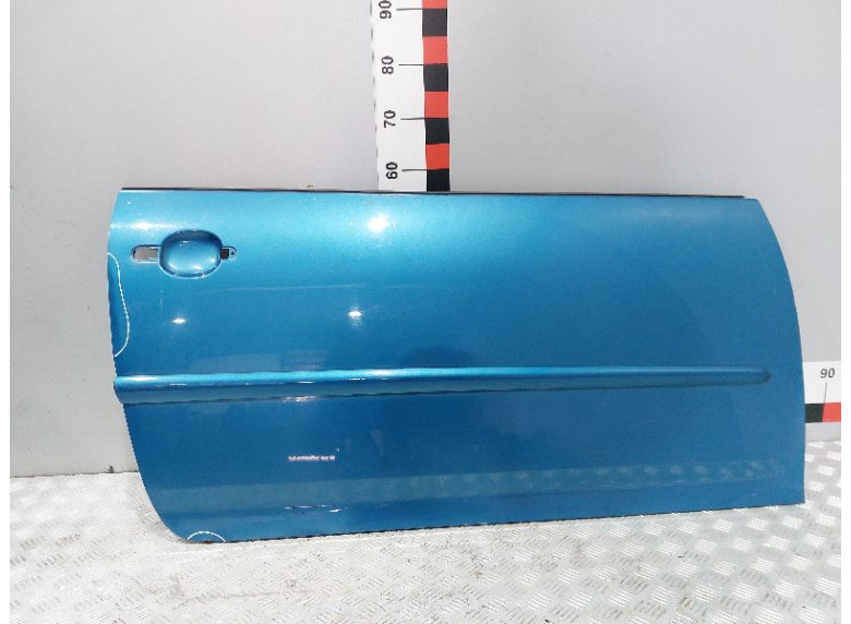 Дверь передняя правая к Volkswagen Golf, 2005г.