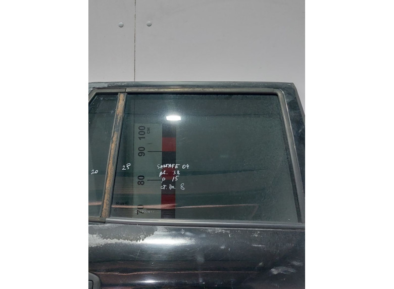 Стекло двери задней правой к Hyundai Santa Fe, 2004г.