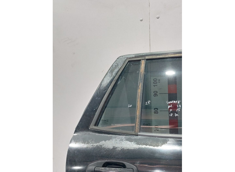 Форточка задняя правая к Hyundai Santa Fe, 2004г.