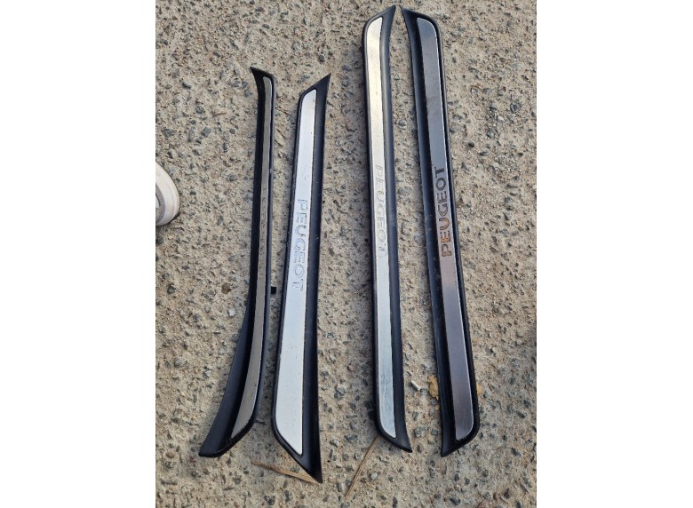 Накладка на порог к Накладка на порог к Peugeot 607 undefined г. 607