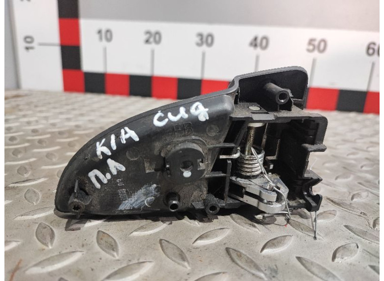 Ручка внутренняя передняя левая к Kia Ceed, 2007г.