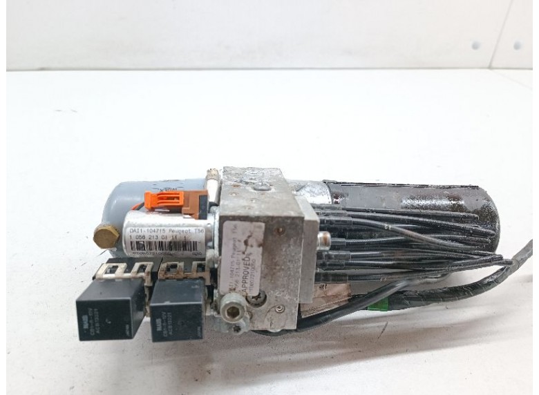 Насос гидравлический подъема крыши к Насос гидравлический подъема крыши к Peugeot 307CC undefined г. 307CC