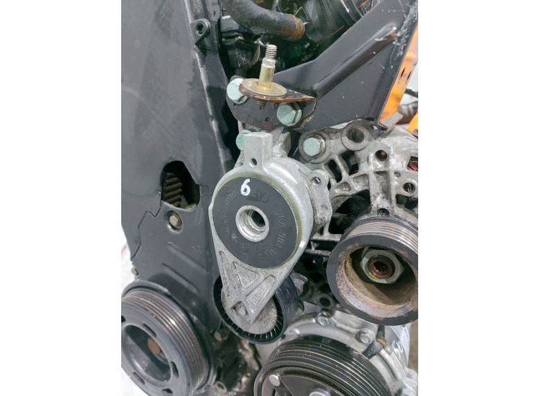 Натяжитель ремня генератора к Volkswagen Golf, 2002г.