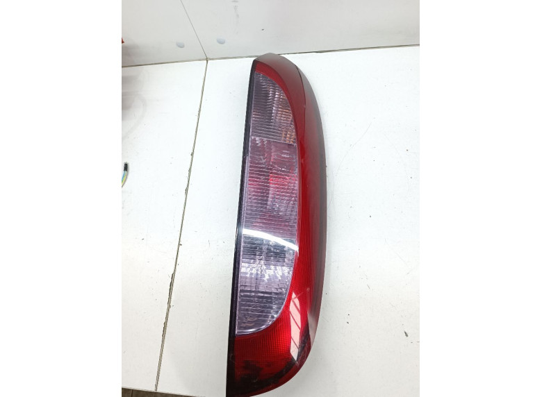Фонарь задний правый к Opel Corsa, 2001г.