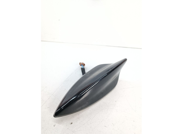 Антенна к Opel Astra, 2018г.