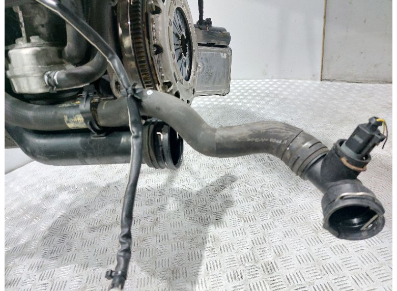 Патрубок радиатора к Skoda Octavia