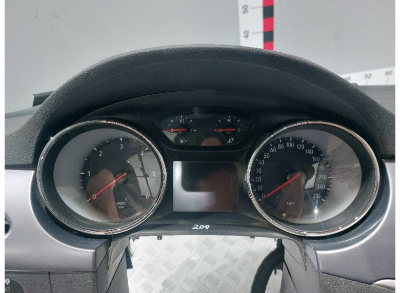 Щиток приборов (приборная панель) к Opel Astra, 2017г.