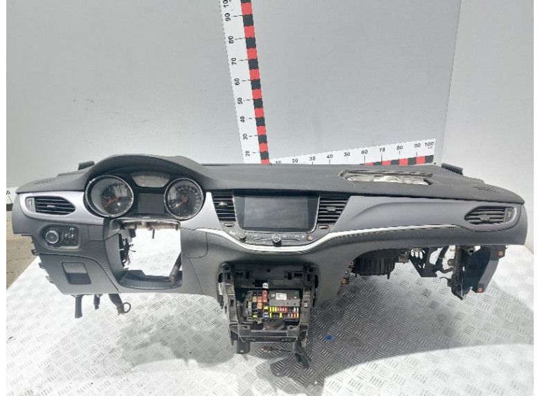 Панель передняя салона (торпедо) к Opel Astra, 2017г.