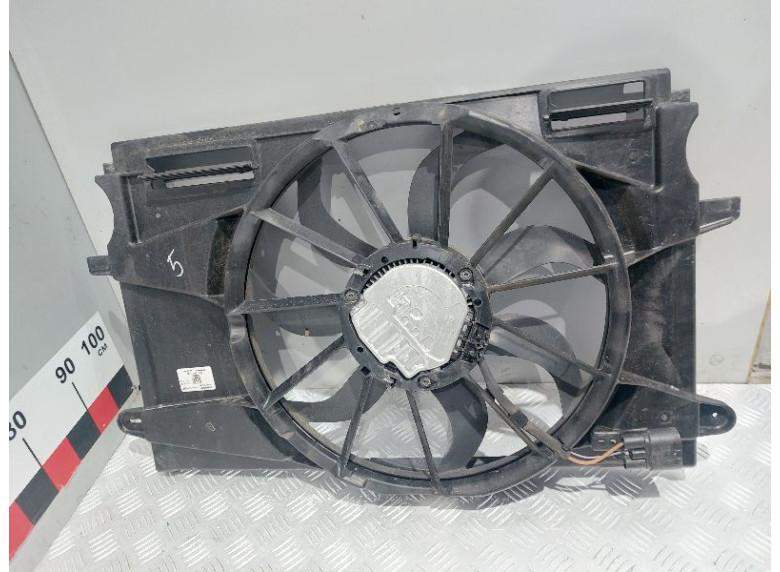 Вентилятор радиатора к Opel Astra, 2017г.