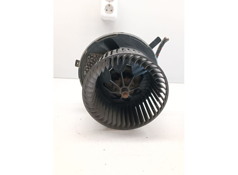 Моторчик печки к Моторчик печки к Skoda Octavia undefined г. Octavia